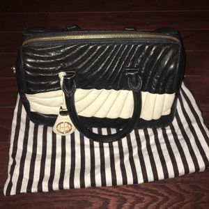 Henri Bendel purse