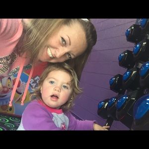 Meet your Posher, Leah