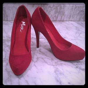 Mixx suede pumps