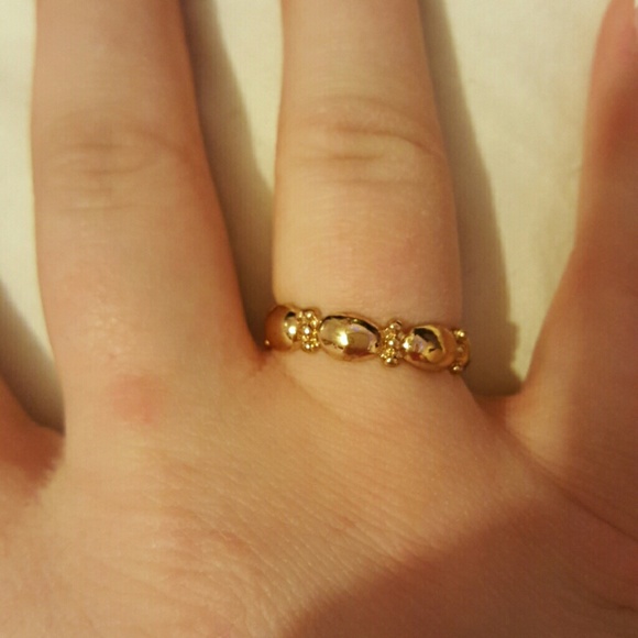 Gold ring