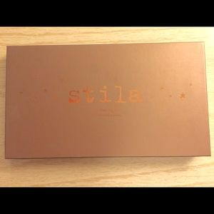 Stila In The Light Palette