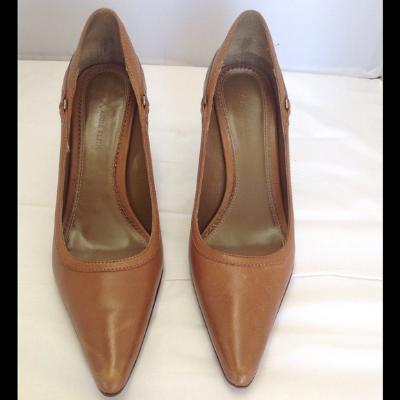 💕Brown Anne Klein Heels Size 9💕👠 - Picture 1 of 4