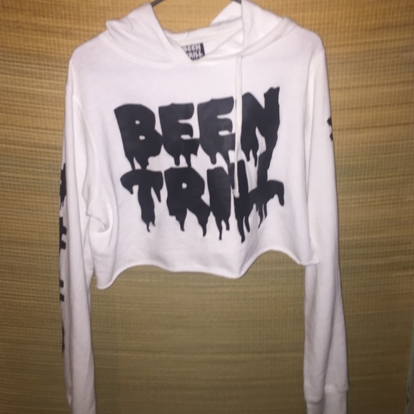 📦sold📦Nwot Been Trill Cropped Hoodie