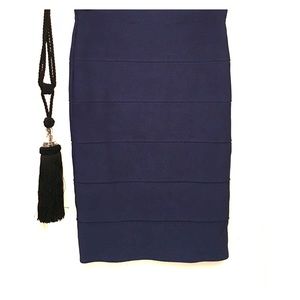 Fitted BCBG Skirt