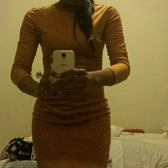 XS Kylie Jenner Long Sleeve Faux Suede Mini Dress - Picture 3 of 4