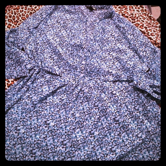 L/S Blue Floral Tunic w/ tie