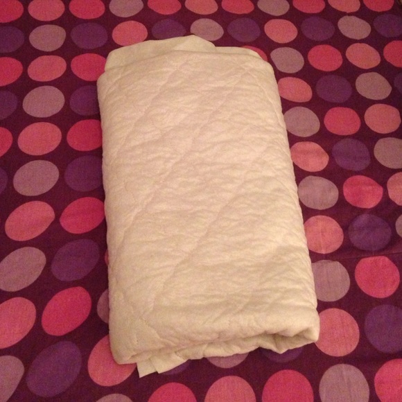 Twin bed mattress pad