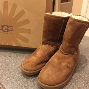 Ugg boots.
