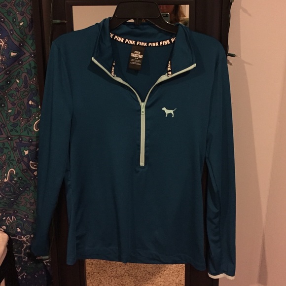 VS Pink ultimate turquoise half zip