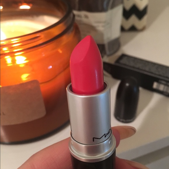 Party parrot and glamour