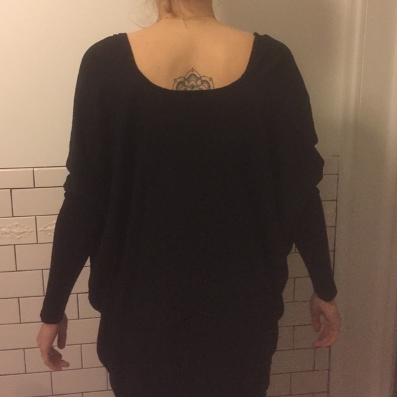 Black Long Sleeve Wrap Top - Picture 3 of 3
