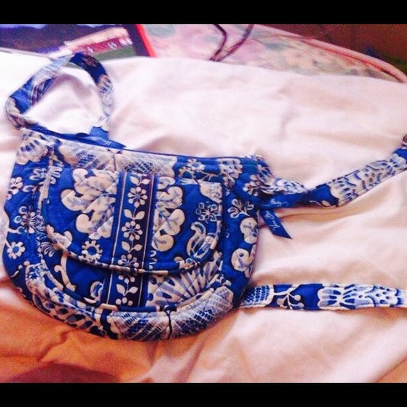 Vera Bradley cross body