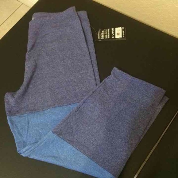 Workout capris size XL NWT tight fit