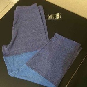 Workout capris size XL NWT tight fit
