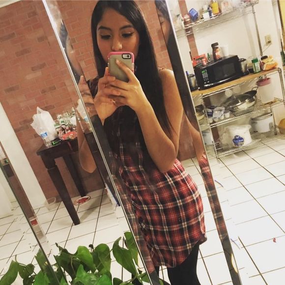 Meet your Posher, Lala