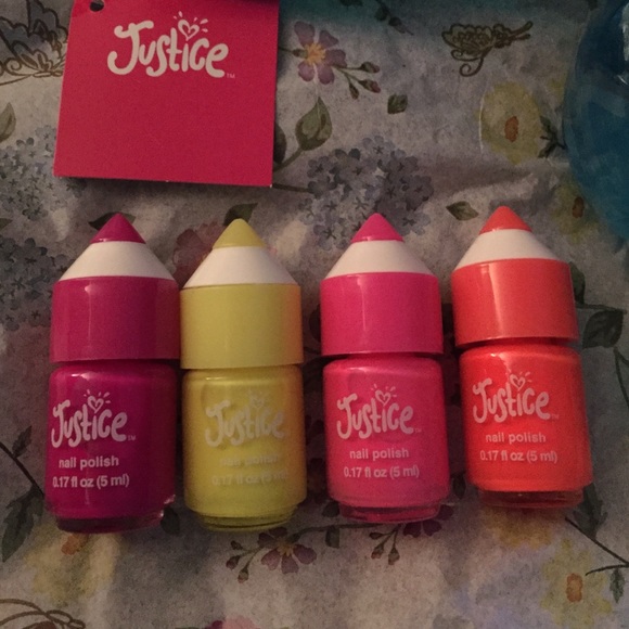 ⬇️Justice small gift set for any occasion! - Picture 2 of 3