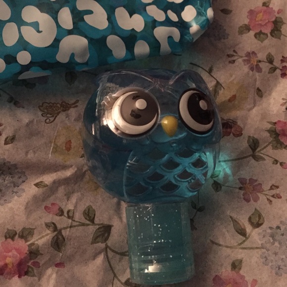 ⬇️Justice small gift set for any occasion! - Picture 3 of 3