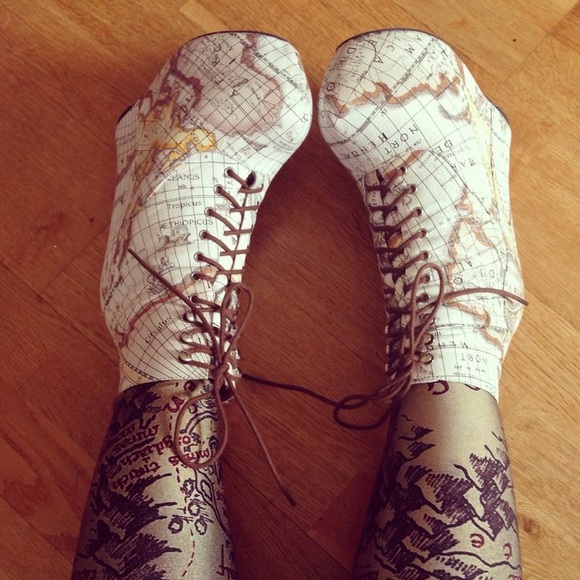 ISO Jeffrey Campbell Charted Map Damsel