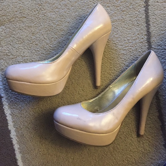 Nine West Heel