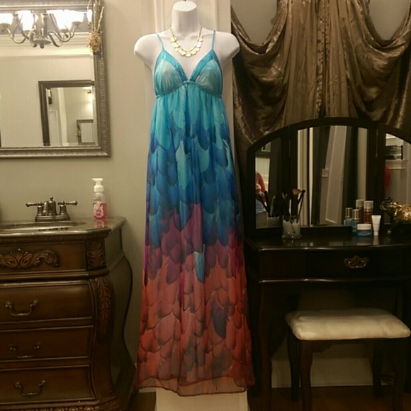Chiffon Feather Print Maxi Dress