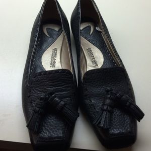 Leather flats sz 8