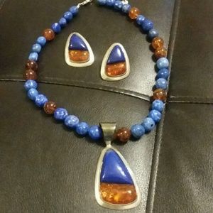 Earring and necklace set