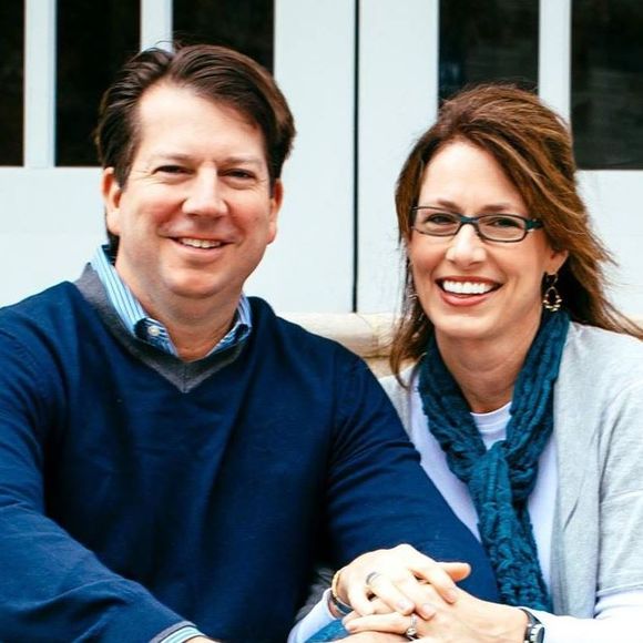 Meet your Posher, Debbie - Picture 1 of 1