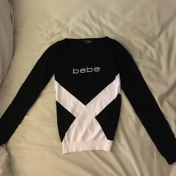 Bebe crew neck