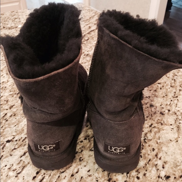 ugg boots size 7 bailey button ugg boots size 7 bailey button