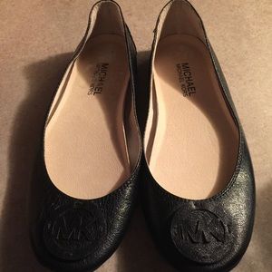 🎀BRAND NEW Michael Kors flats!!!!🎀