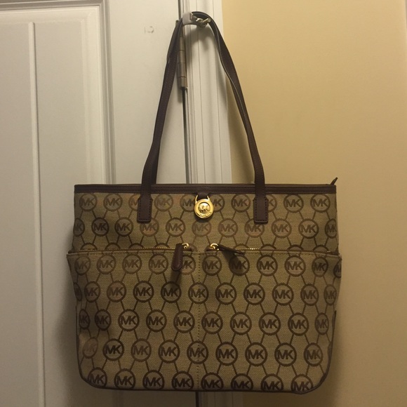 Michael Kors Kempton Pocket Tote