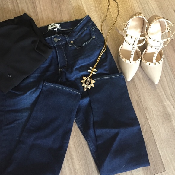 Paige Skyscraper Ankle Peg jeans.