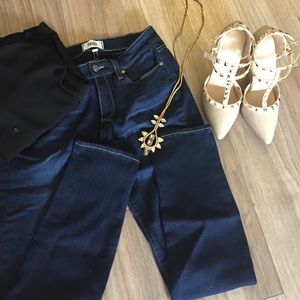 Paige Skyscraper Ankle Peg jeans.