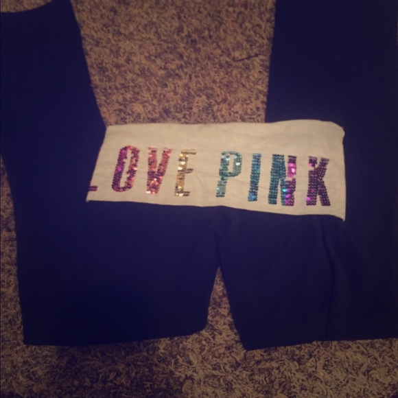 Love pink Victoria secret yoga pants