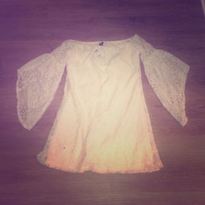 Brand new. Never worn. Angelic summer dress