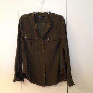 Med Elizabeth and James silk blouse