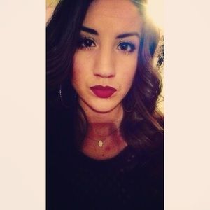 Meet your Posher, Jenna