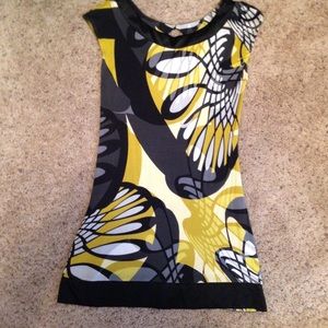Express black and yellow cap sleeve top