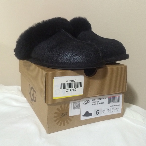 UGG Scuffette Black Luster Slippers
