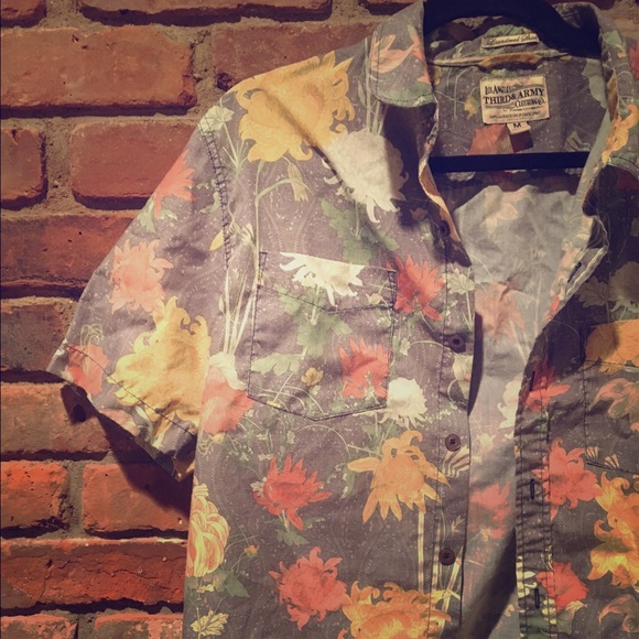 Men's hipster button down