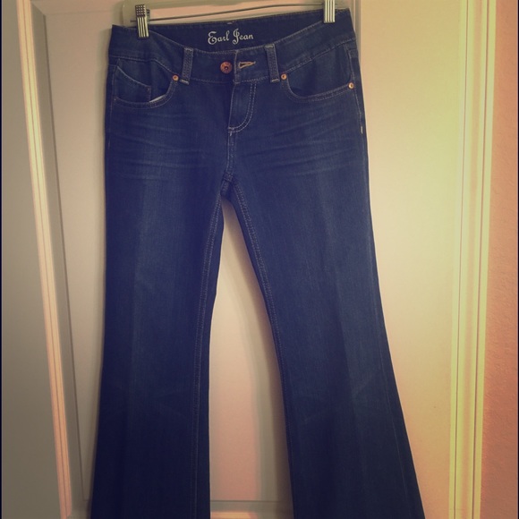 Earl Jean Jeans