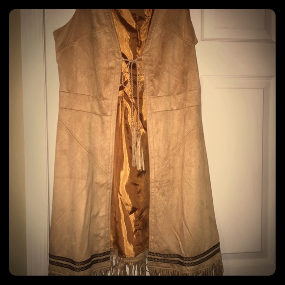 Tan suede vest - Picture 1 of 1