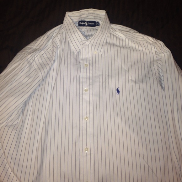 XL authentic Polo button up