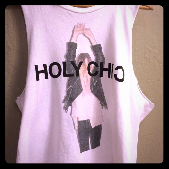 Muscle "Holy Chic" Tee