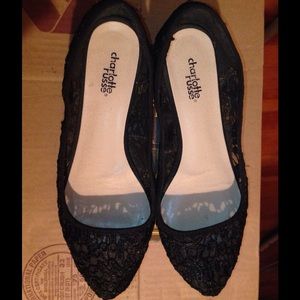 Black lace flats