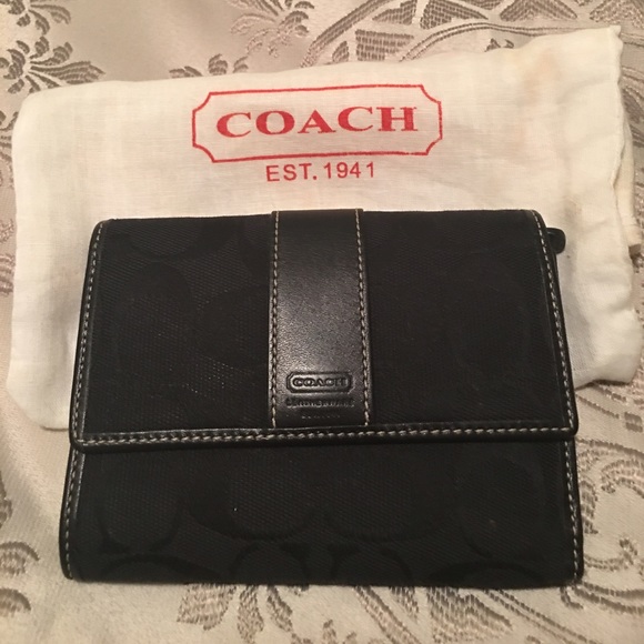 Authentic Black Coach wallet--like new