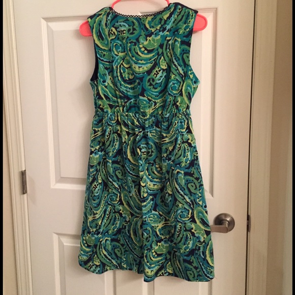 Cute Mid Length Dress - Picture 2 of 3