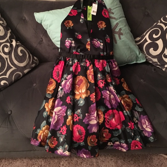 Sam Edelman stunning dress