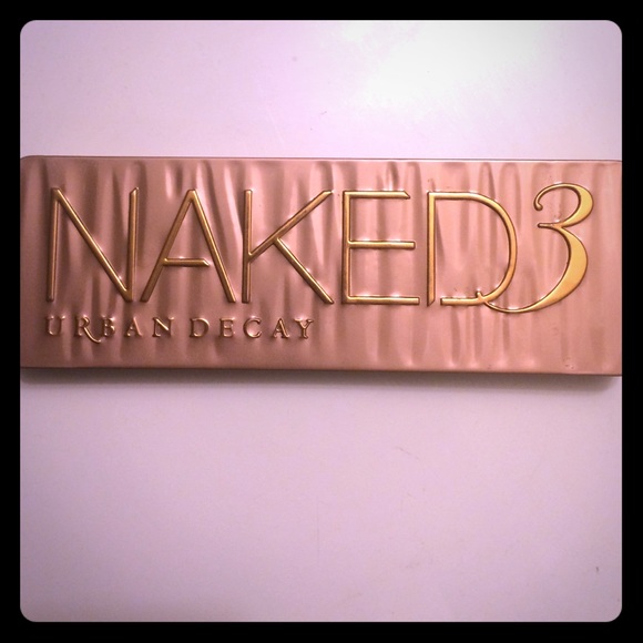 Urban Decay Naked 3