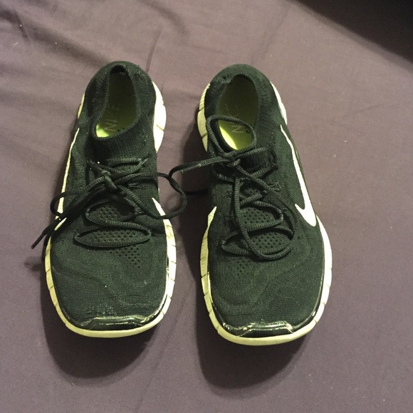 Nike Shoes - Nike Running Shoes